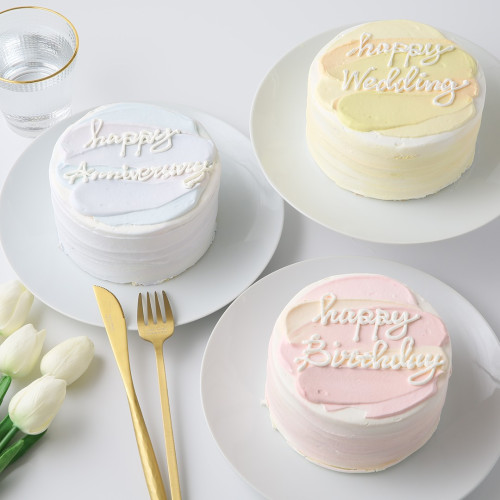 淡い色合いとシンプルなデザインが魅力のセンイルケーキ 5号 ヴィラ デ マリアージュ プリオオンライン Cake Jp