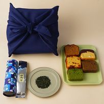 備長炭火入れ静岡茶とパウンド5個セット （青色茶缶・紺風呂敷） 