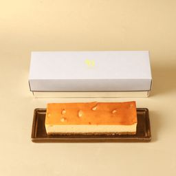 【デリーモ】ゴロゴロチーズの満足ベイクドケーキ
