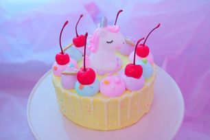 さくらんぼのユニコーンケーキ 5号