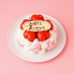 ラズベリーの生クリームで作る、ハートいっぱいのデコレーション 4号 12cm 