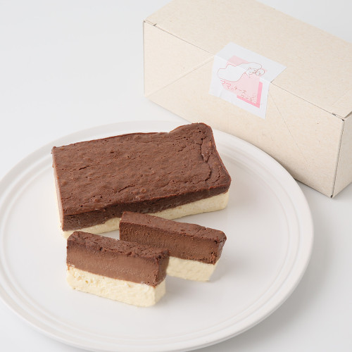 【MAAHAコラボアイテム】香り豊かなカカオを使用したチョコレートチーズケーキ | グルテンフリー