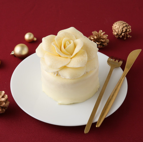 【Cake.jp限定】パティシエ自慢の白いバラのケーキ フルールドネージュブラン 3号 クリスマス2022