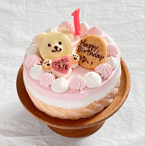 【株式会社IBERIS】くまのファーストバースデーケーキ イチゴの豆乳ムース 4号 12cm【Cake.jp限定】
