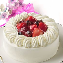 苺と木の実のショートケーキ 5号 15cm 名入れ メッセージ 選択可 チョコプレート