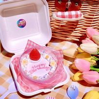 選べる8色♪ランチボックスいちごキャンドルセンイルケーキ 3号