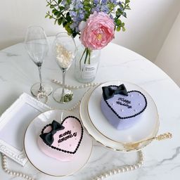 ◯ハート型黒リボンセンイルケーキ✧ 4号《選べる9色｜韓国｜誕生日｜お好きなメッセージ❤︎》