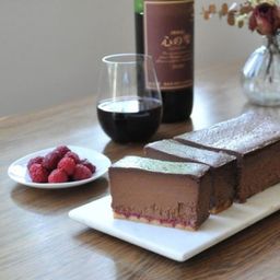 能登ワインとショコラのフロマージュ・キュイ