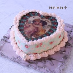 天使ハート型カルトナージケーキ ピンク