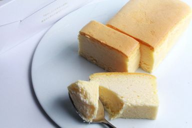 【出雲の名店Grand Chainon】窯焼きスフレチーズ 