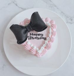 ハート型リボンケーキ 3号ランチボックス 