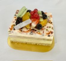 ～ルミリュウ特製季節のフルーツを贅沢に~モンテリマ-ルマカロン 