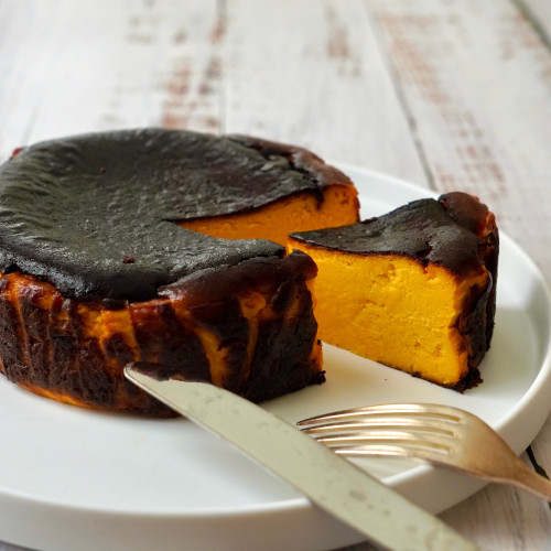【1日5個限定】北海道森町みよいかぼちゃのバスクチーズケーキ5号（15cm） 