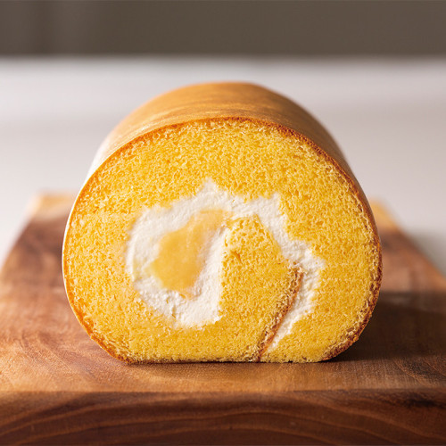 【京王プラザホテル】「濃厚しっとりロールケーキ2個セット」（各約10.5cm）／
