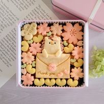 桜クッキー缶/きみと季節のとなりに「ハリネズミさんの桜便り」