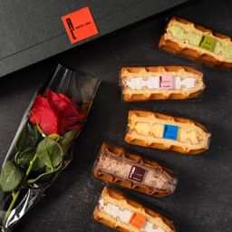 【送料無料】ローズ付ワッフルケーキ10種 定番の味【レッド】