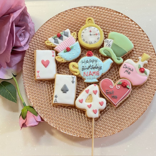 不思議の国のアリス】アイシングクッキー9点セット（puapua） | Cake.jp