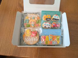 バースデーギフトボックス（ブルー）