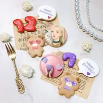 ◻︎サングラスくまちゃんお祝いSET（プリントクッキー・数字・メッセージクッキー付き）【選べる9色｜アイシングクッキー｜ケーキにのせるだけでオリジナルケーキの完成♪】