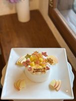 米粉のりんごとさつまいものデコレーションケーキ