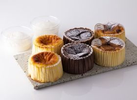【ブームの火付け役】GAZTAのバスクチーズケーキ、チョコレート、ホワイトチョコレート 3種6個セット