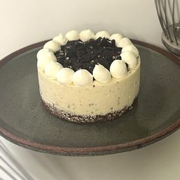 ふわとろ♡クッキー＆クリームのホワイトチョコケーキ