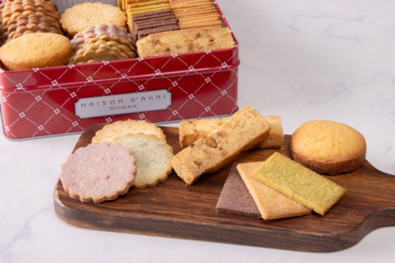 【食べログ100名店】MAISON D'AHNI 10周年記念  クッキー缶 お歳暮2025
