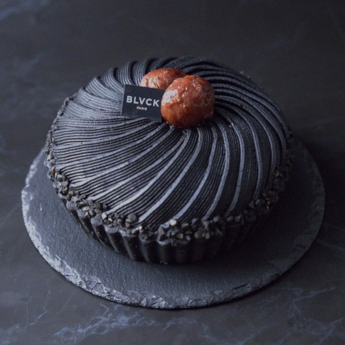 【期間限定】モンブランならぬ和栗と芳醇なショコラのモンノワール：ハロウィン2025