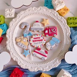 【誕生日・記念日】WORKING VEHICLES セミオーダーアイシングクッキー 8～12枚入り