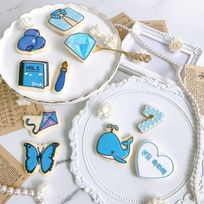 【店頭受取】☆～青推しのあなたへ♥～ 絵文字プレートセット♪《数字（2桁まで）＋プレート＋お好きな絵文字アイシングクッキーのセット！》