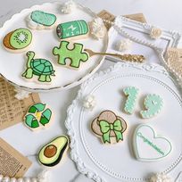 【店頭受取】☆～緑推しのあなたへ♥～ 絵文字プレートセット♪《数字（2桁まで）＋プレート＋お好きな絵文字アイシングクッキーのセット！》