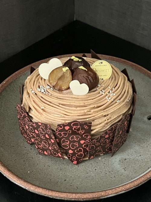 スペイン産洋栗と黒糖のモンブラン５号｜開発ストーリー付き限定ケーキ