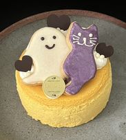 ハロウィンかぼちゃバスクチーズケーキ 4号 ゴースト＆ねこクッキー付き
