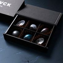 黒の宝石 - ボンボンショコラジュエリーアソート | LAYER：ホワイトデー2026