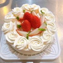 乳不使用・小麦粉不使用！グルテンフリーのデコレーションケーキ 4号  クリスマス2025