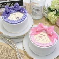 ◻︎丸型カレンダー ハートドット柄リボンケーキ 5号《選べる9色｜韓国｜誕生日｜お好きな日付で♪》