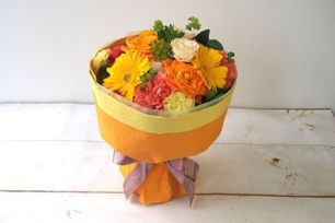 【店頭受取】マジカルブーケ M ビタミンカラー・ラッピングを解かずにそのまま飾れる不思議な花束・誕生日などお祝いに 