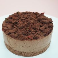 【アイス仕立て】濃厚チョコレートセミフレッド アーモンドクッキー仕立て 4号