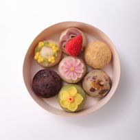 【季節のおはぎ】１５個入りギフトBOX《風呂敷包み》