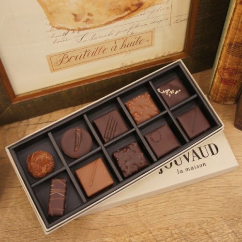 【La maison JOUVAUD（ラ・メゾン・ジュヴォー）】アソートショコラ10プラリネ
