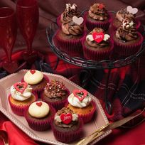 LOVE LOVE CHOCO BOX (12個) ホワイトデー2026