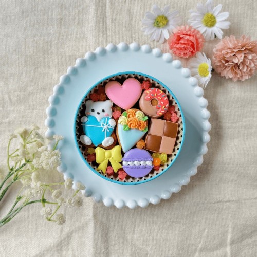 3/14まで ★～真っ白テディVer～ホワイトデー缶★カラフルで可愛いアイシングクッキー＆ザクザククッキー 