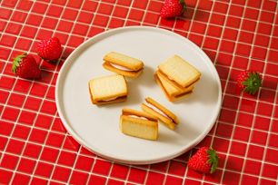 【送料無料】TOKYO STRAWBERRY SAND 6個入り