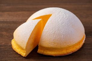 ふんわりチーズケーキ(６号 18cm) ＆ ティラミスロール(17cm) セット