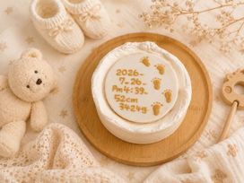 Hellobaby Wellcomebaby 出産報告ケーキ  4号