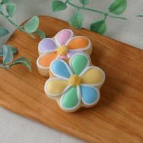 【ケーキデコ用お花】＜Sサイズ＞＜1枚＞アイシングクッキー 誕生日 お花 フラワー バースデー ケーキ かわいい お菓子 推し活 推しケーキ プチギフト クッキー ギフト アイシングクッキーleap