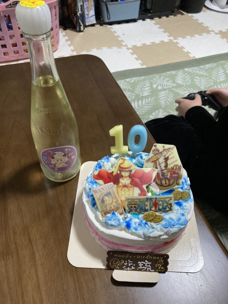 『ワンピース』ルフィ オリジナルケーキの口コミ・評判の投稿画像