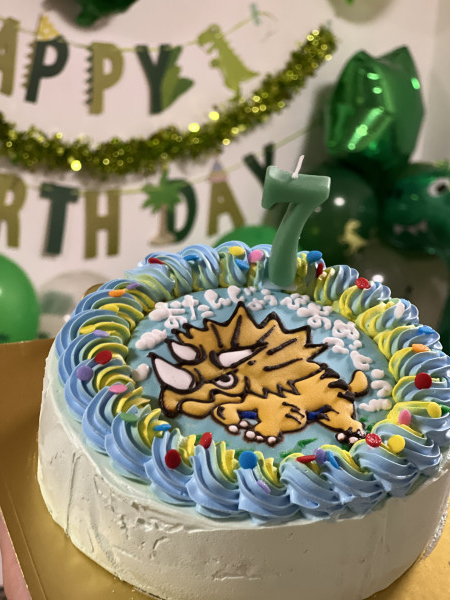希望カスタム トリケラトプス恐竜ケーキ 5号の口コミ 評判 Cake Jp
